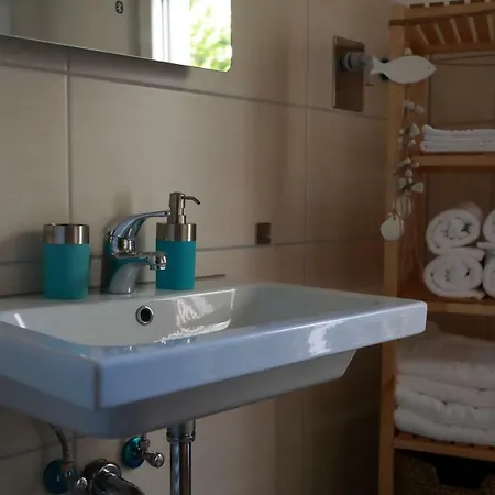 Feriendomizil Zur Burg Appartement *